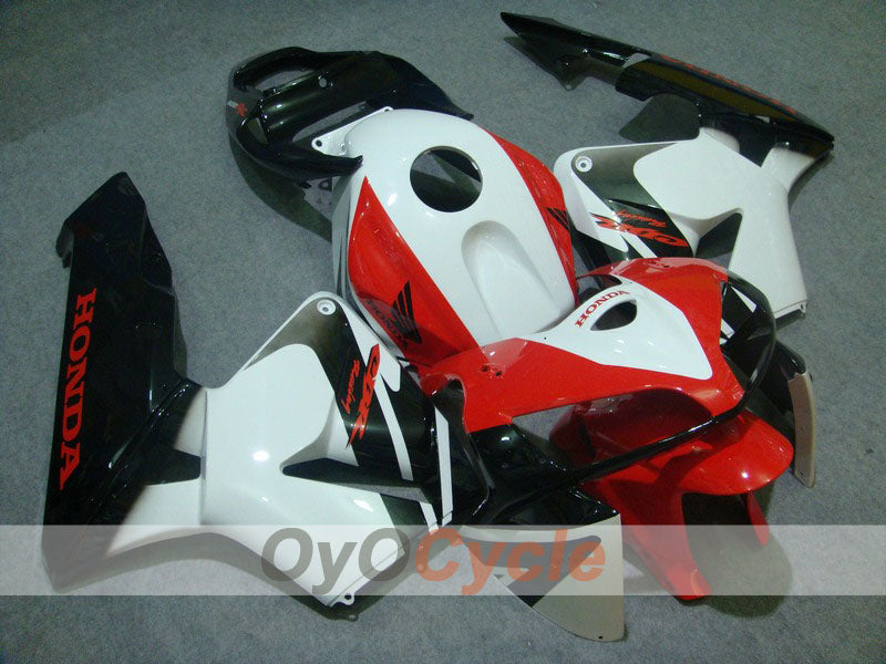Carena a iniezione per CBR600RR anni 05-06 - Bianco, Nero - Stile di fabbrica #OYO87900298 Immagine principale del prodotto