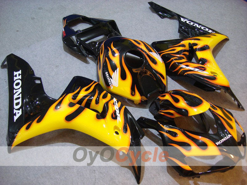 Carenatura a iniezione per CBR1000RR 06-07 - Giallo, Nero - Fiamma #OYO87900598 Immagine principale del prodotto