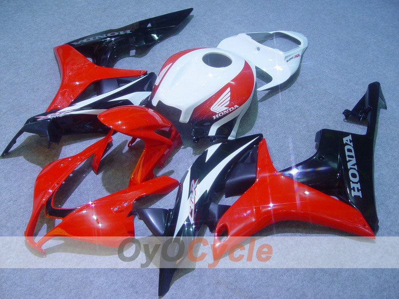 Carena a iniezione per CBR600RR anni 07-08 - Rosso, Nero - Stile di fabbrica #OYO87900399 Immagine principale del prodotto