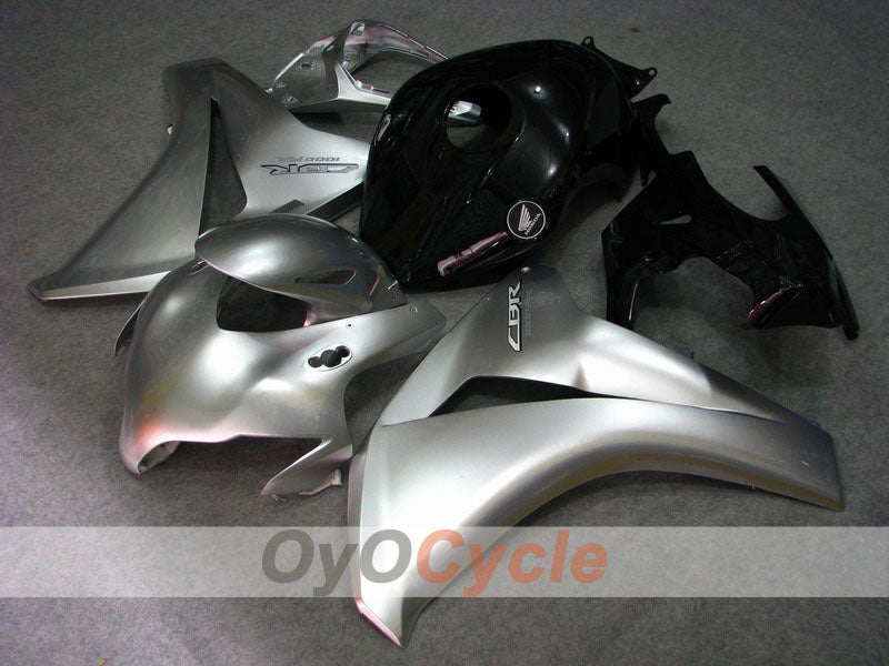 Kit carene a iniezione per CBR1000RR 08-11 - Nero, Argento - Fireblade #OYO87900678 Immagine principale del prodotto
