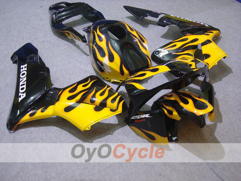 Carenatura a iniezione per CBR600RR 03-04 - Giallo, Nero - Fiamma #OYO87902518 Immagine principale del prodotto