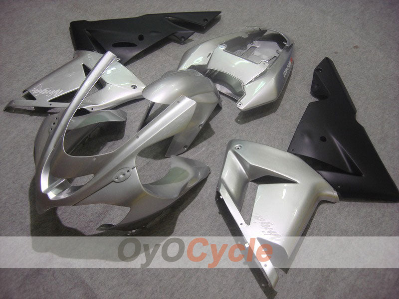 Kit carene a iniezione per NINJA ZX-10R 04-05 - Nero, Argento - Stile di fabbrica #OYO87901525 Immagine principale del prodotto