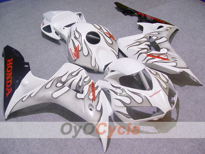Kit carene a iniezione per CBR1000RR 06-07 - Bianco, argento - Fiamma #OYO87900590 Immagine principale del prodotto