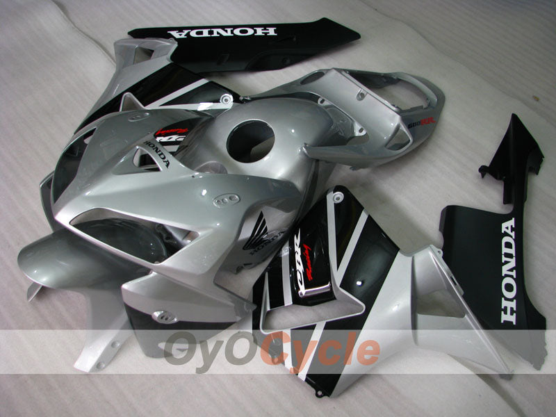 Kit carene a iniezione per CBR600RR 05-06 - Nero, Argento - Stile originale #OYO87900315 Immagine secondaria del prodotto