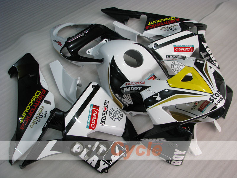 Carenatura a iniezione per CBR600RR anni 05-06 - Bianco, Nero - PlayBoy #OYO87900323 Immagine principale del prodotto