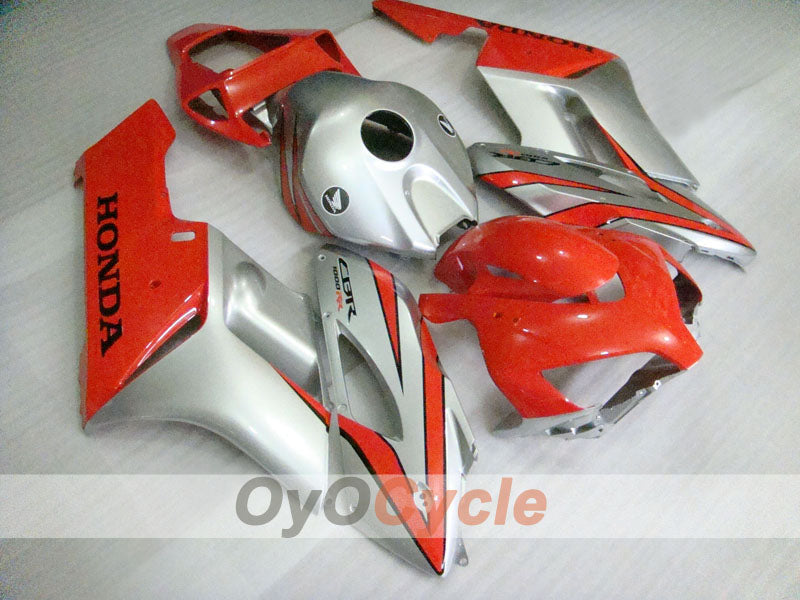 Carena a iniezione per CBR1000RR 04-05 - Rosso, Argento - Fireblade #OYO87900473 Immagine principale del prodotto