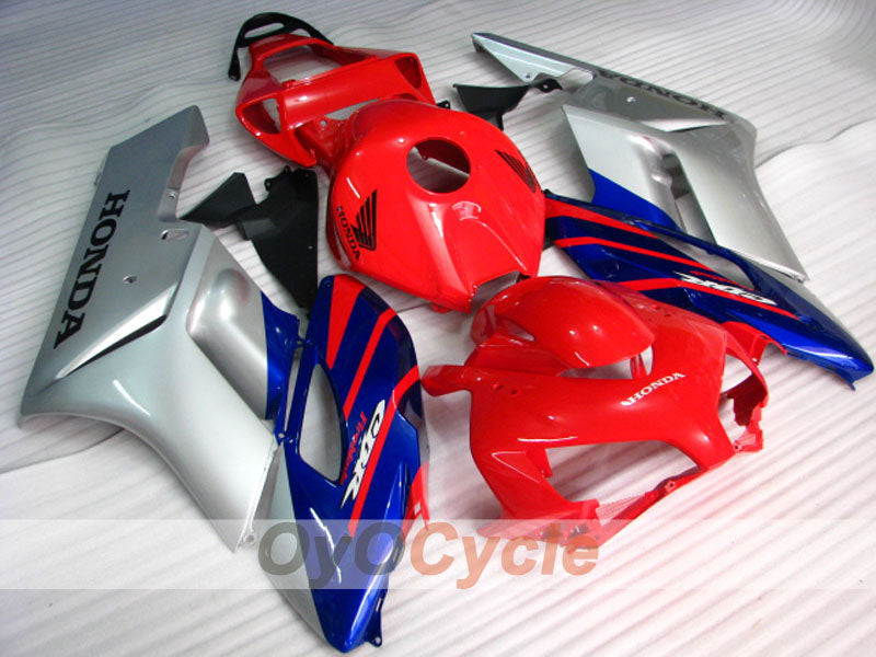 Carenatura a iniezione per CBR1000RR 04-05 - Rosso, Argento - Fireblade #OYO87900484 Immagine principale del prodotto