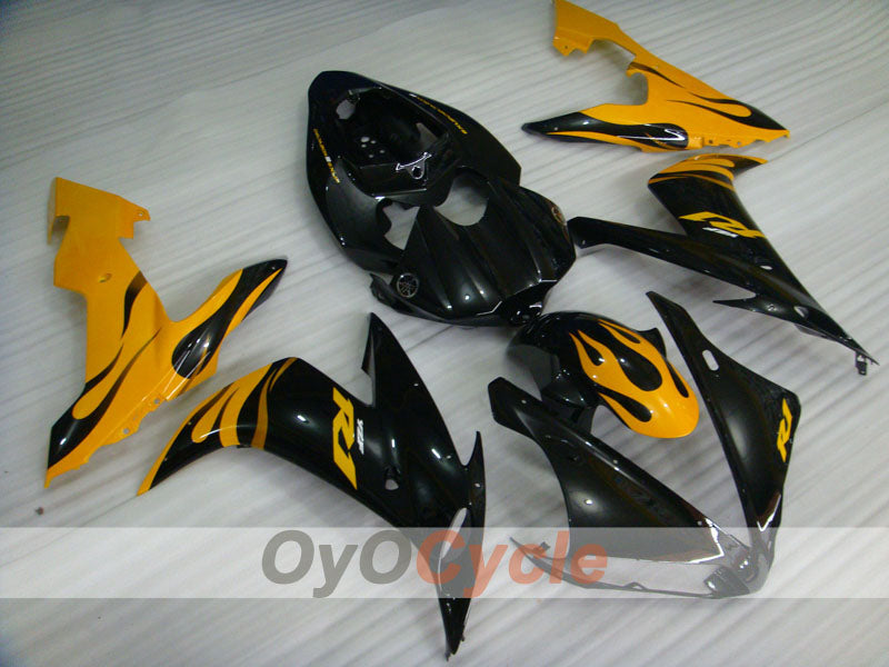 Carena a iniezione per YZF-R1 04-06 - Giallo, Nero - Fiamma #OYO87900830 Immagine principale del prodotto