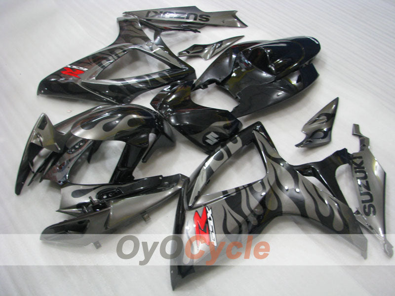 Carenatura a iniezione per GSX R600 06-07 - Nero, Argento - Fiamma #OYO87901502 Immagine principale del prodotto