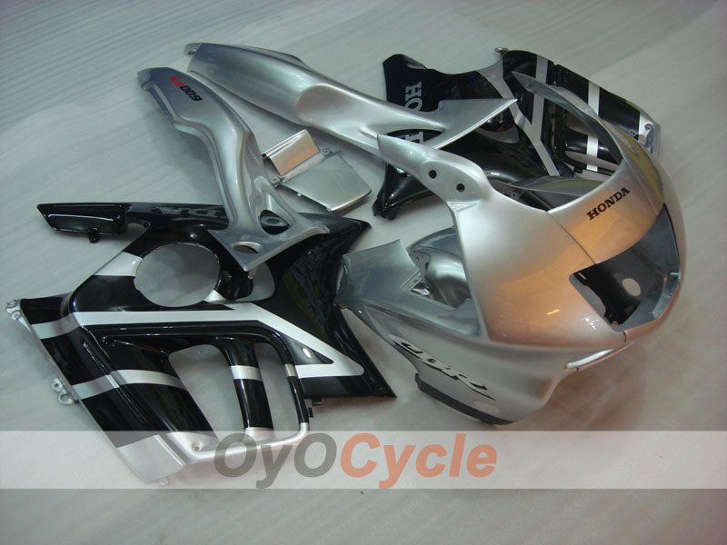Kit carene a iniezione per CBR600F3 97-98 - Nero, Argento - Stile fabbrica #OYO87900075 Immagine principale del prodotto