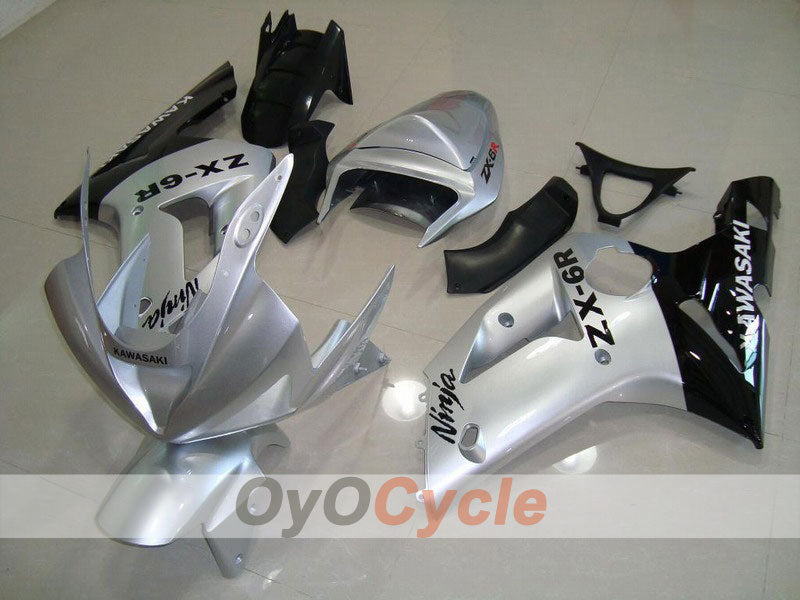 Kit Carene a Iniezione per NINJA ZX-6R 03-04 - Nero, Argento - Stile di Fabbrica #OYO87901792 Immagine principale del prodotto